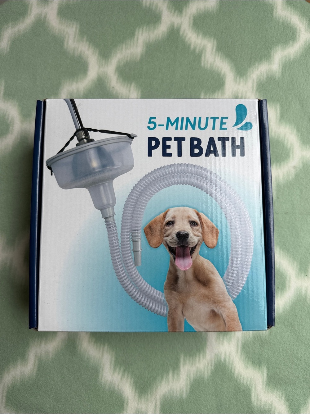 NEW 5-Minute Pet Bath The Magic Shower Dog Grooming Kit - Green/White